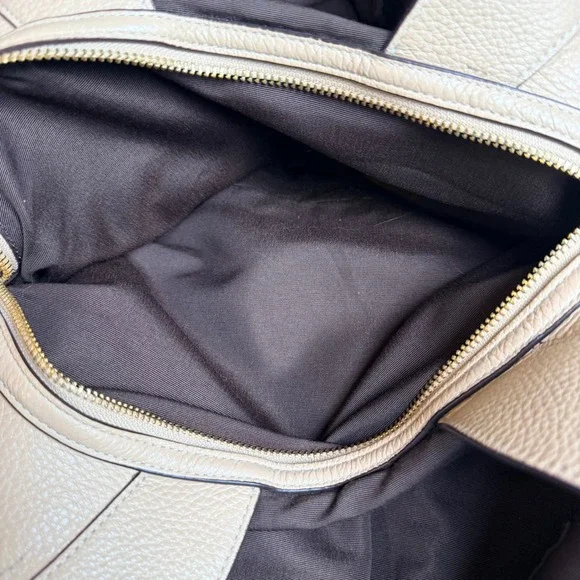 Coach Grace Hobo Beige Pebble Leather Shoulder Bag F31987 Gold Hardware - Picture 8 of 12